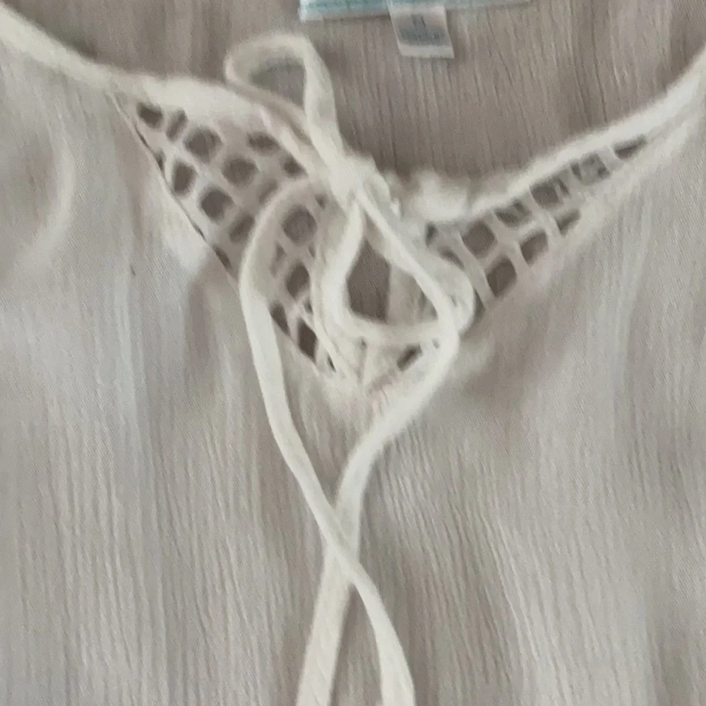 Harbor drive Swim coverup/cold shoulder blouse  3/4 sleeve White M